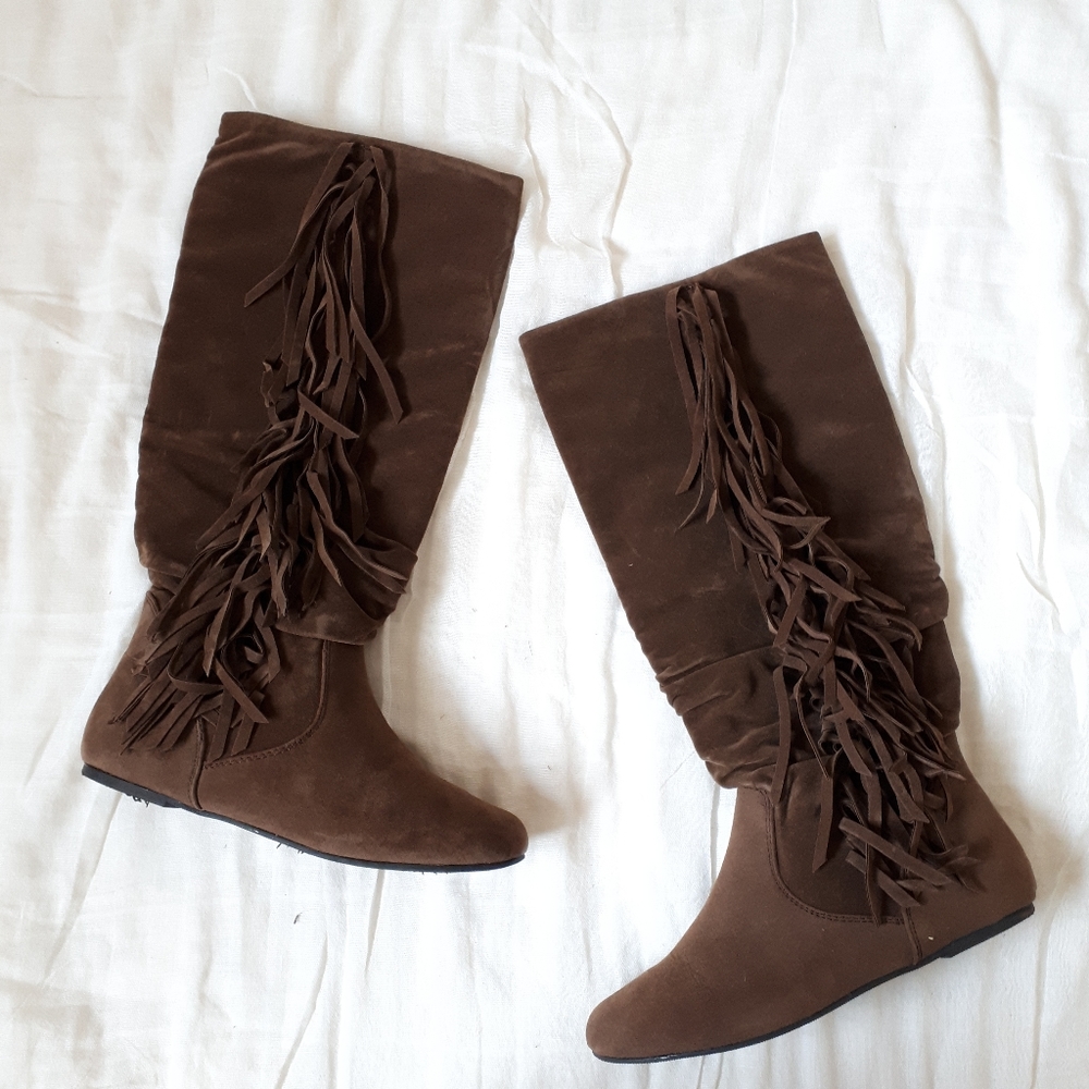 Womens Brown Suede Boots With Fringe Details
